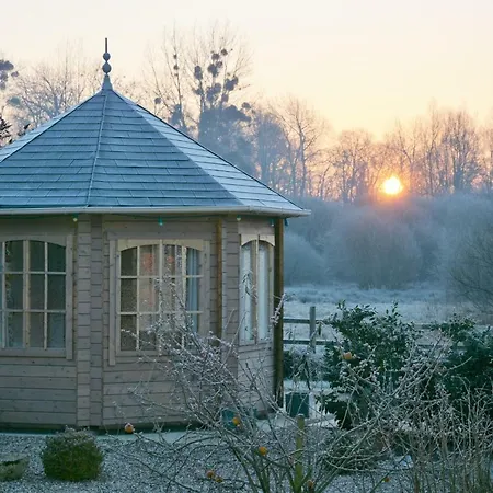 Le Jardin Sauvage 3*