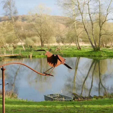 Le Jardin Sauvage Bed & Breakfast 3*