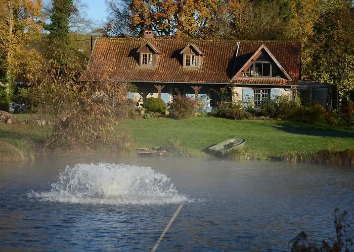 Le Jardin Sauvage Bed & Breakfast Maintenay